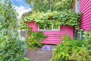 Garden Office- click for photo gallery